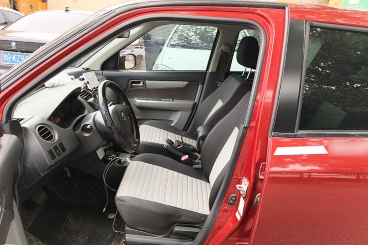 Used Suzuki Swift 2014 1.5L Automatic Fashion Edition Left Front Seat