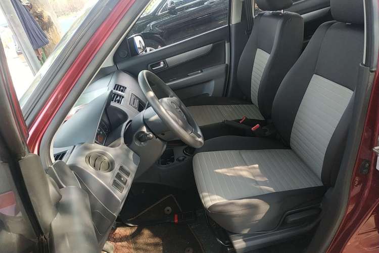 Used Suzuki Swift 2014 1.3L Manual Standard Edition Left Front Seat