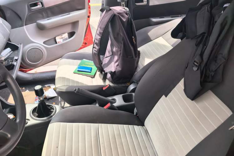 Used Suzuki Swift 2014 1.3L Manual Standard Edition Left Front Seat