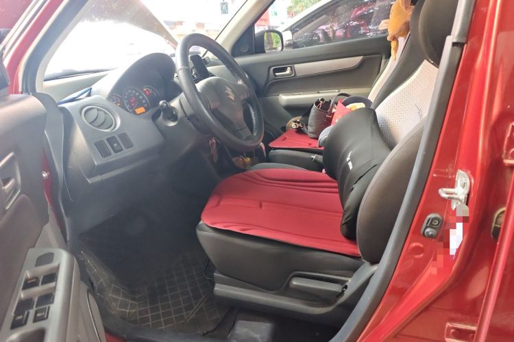 Used Suzuki Swift 2014 1.5L Automatic Fashion Edition Left Front Seat