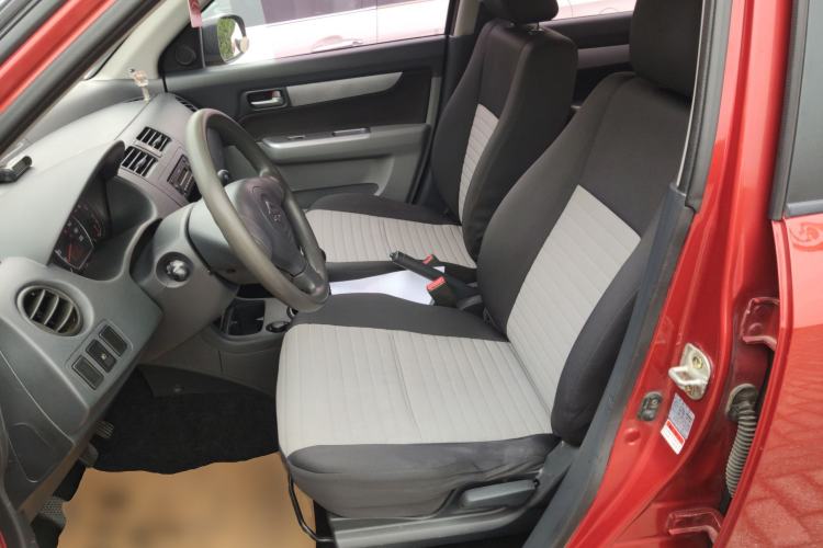 Used Suzuki Swift 2014 1.3L Manual Standard Edition Left Front Seat