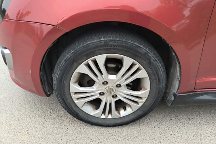 Used Suzuki Swift 2014 1.5L Automatic Fashion Edition Left Front Wheel Hub