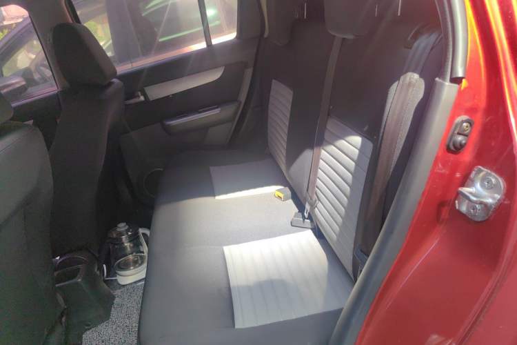 Used Suzuki Swift 2014 1.5L Automatic Fashion Edition Left Rear Seat