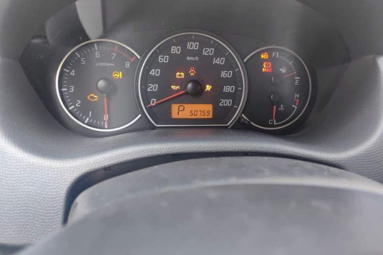 Used Suzuki Swift 2014 1.5L Automatic Fashion Edition Odometer Close Up