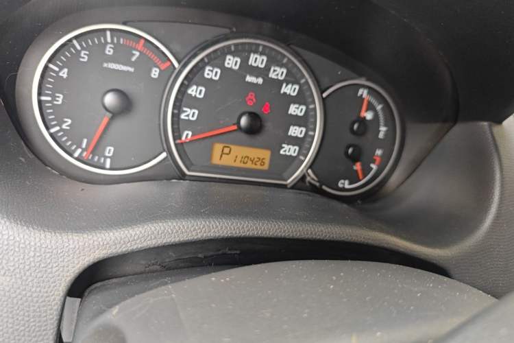 Used Suzuki Swift 2014 1.5L Automatic Fashion Edition Odometer Close Up