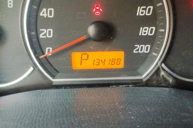 Used Suzuki Swift 2014 1.5L Automatic Fashion Edition Odometer Close Up