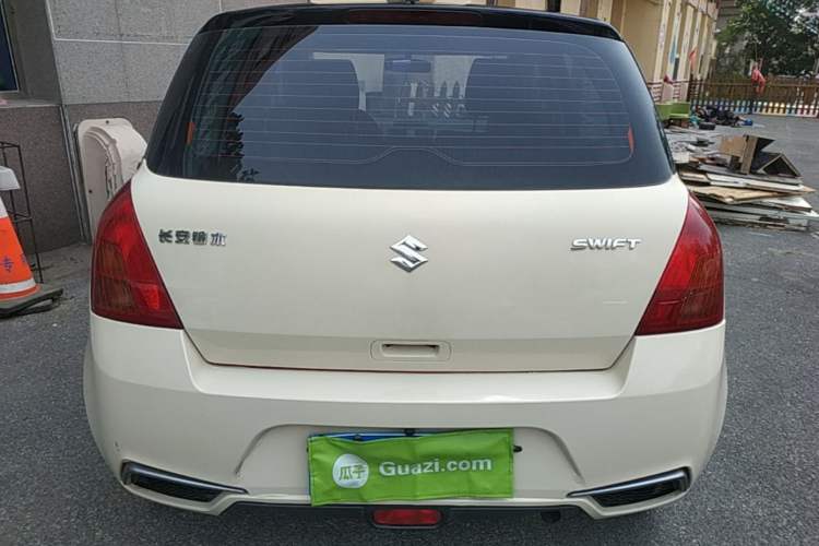 Used Suzuki Swift 2014 1.3L Manual Standard Edition Rear