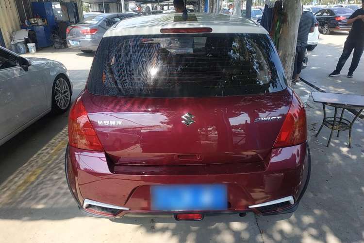 Used Suzuki Swift 2014 1.3L Manual Standard Edition Rear
