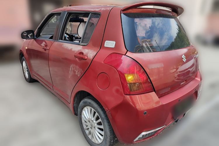 Used Suzuki Swift 2014 1.3L Manual Standard Edition Rear Left 45 Deg