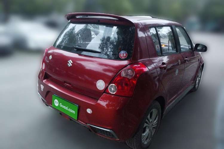 Used Suzuki Swift 2014 1.5L Automatic Fashion Edition Rear Right 45 Deg