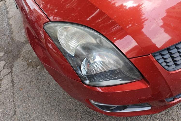Used Suzuki Swift 2014 1.5L Automatic Fashion Edition Right Front Headlight
