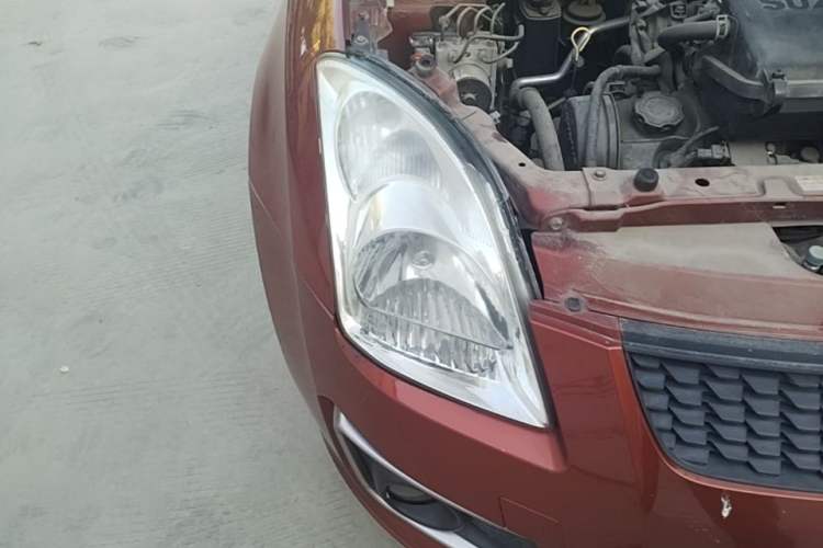 Used Suzuki Swift 2014 1.3L Manual Standard Edition Right Front Headlight