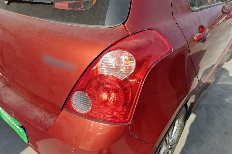 Used Suzuki Swift 2014 1.5L Automatic Fashion Edition Right Rear Taillight
