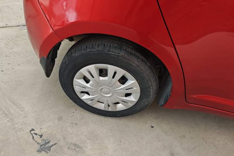 Used Suzuki Swift 2014 1.3L Manual Standard Edition Right Rear Wheel Hub