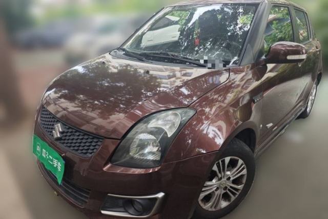 Ojetý Suzuki Swift 2014 1.5L Manual Fashion Edition