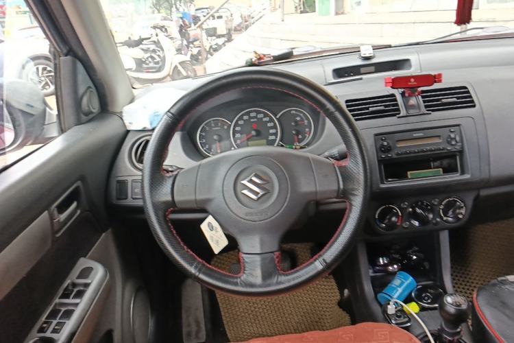 Used Suzuki Swift 2014 1.3L Manual Standard Edition Steering Wheel