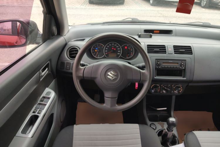 Used Suzuki Swift 2014 1.3L Manual Standard Edition Steering Wheel