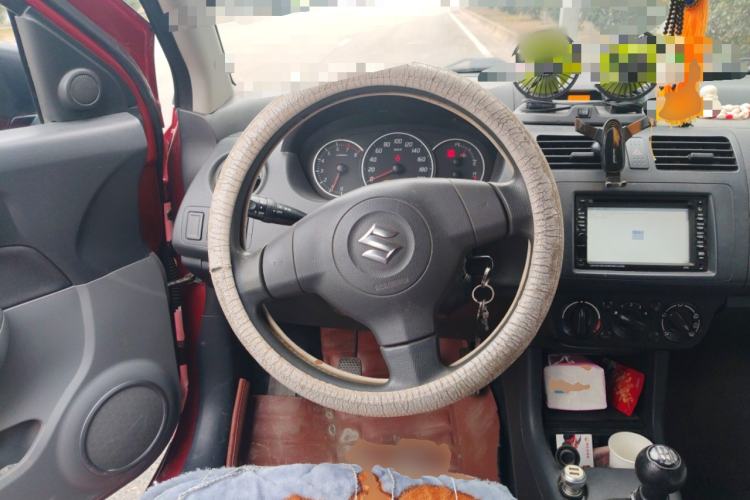 Used Suzuki Swift 2014 1.3L Manual Standard Edition Steering Wheel