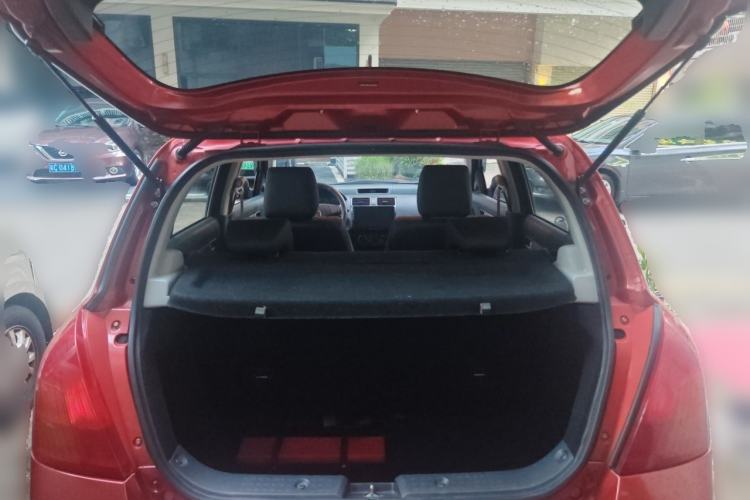 Used Suzuki Swift 2014 1.3L Manual Standard Edition Trunk