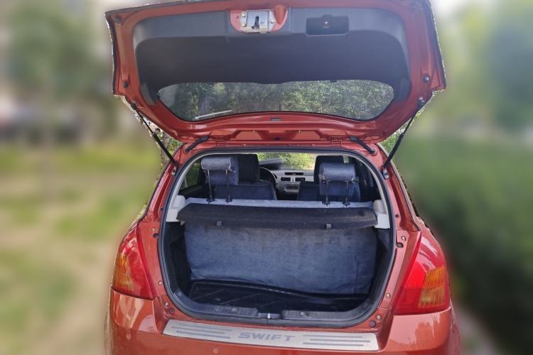 Used Suzuki Swift 2014 1.3L Manual Standard Edition Trunk