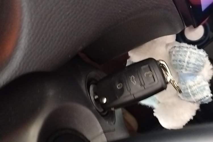 Used Suzuki Swift 2014 1.5L Automatic Fashion Edition Vehicle Key