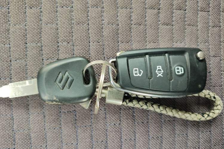 Used Suzuki Swift 2014 1.5L Automatic Fashion Edition Vehicle Key
