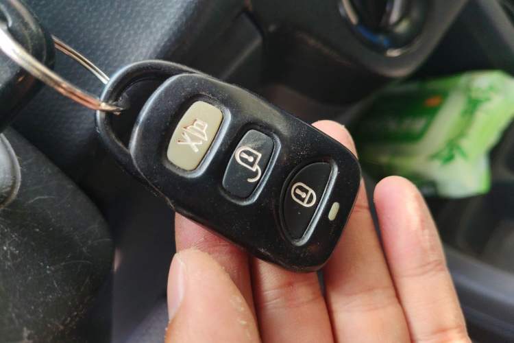 Used Suzuki Swift 2014 1.5L Automatic Fashion Edition Vehicle Key