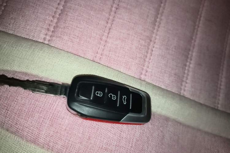 Used Suzuki Swift 2014 1.3L Manual Standard Edition Vehicle Key