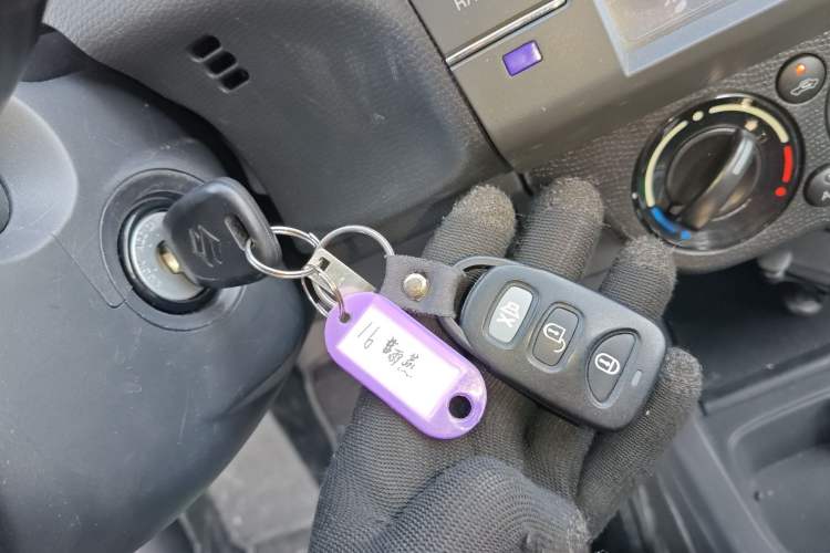 Used Suzuki Swift 2014 1.5L Automatic Fashion Edition Vehicle Key