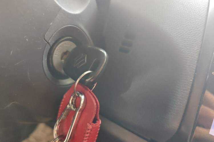 Used Suzuki Swift 2014 1.5L Automatic Fashion Edition Vehicle Key