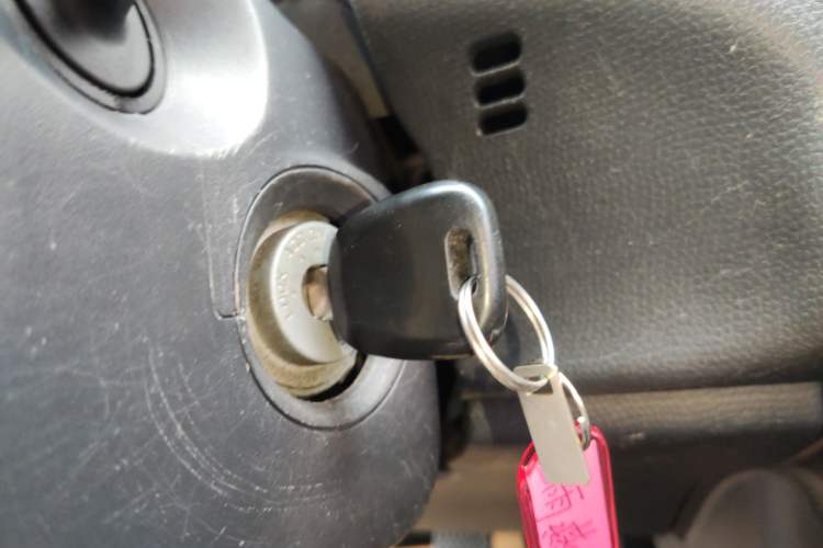 Used Suzuki Swift 2014 1.3L Manual Standard Edition Vehicle Key