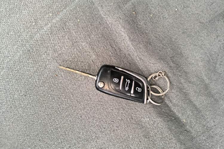 Used Suzuki Swift 2014 1.5L Automatic Fashion Edition Vehicle Key