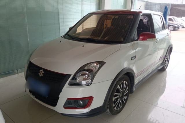 Suzuki Swift 2014 1.5L Automatic Fashion Edition مستعملة