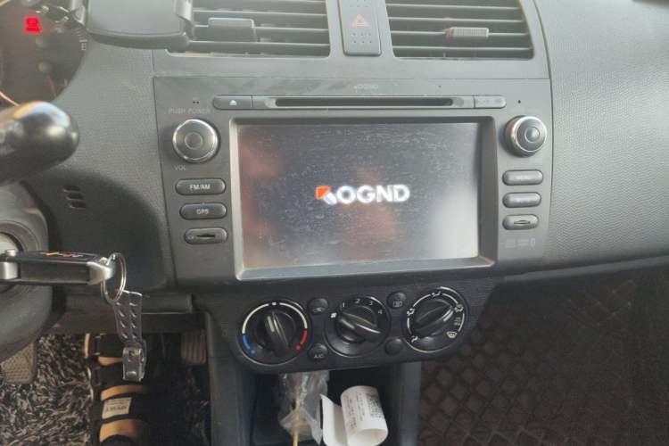 Used Suzuki Swift 2014 1.3L Manual Standard Edition Audio And AC Panel