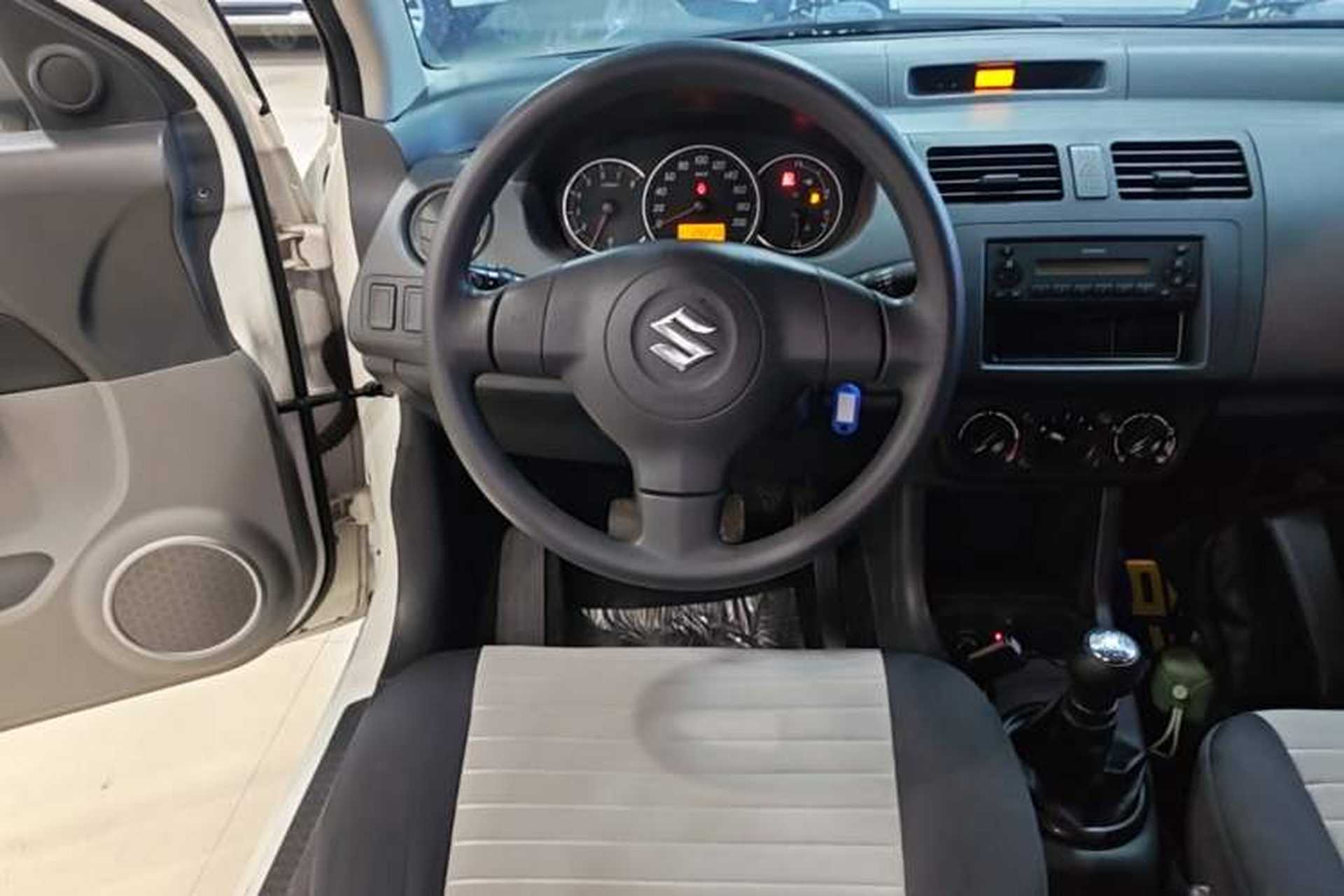 Used Suzuki Swift 2014 1.3L Manual Standard Edition Audio And AC Panel