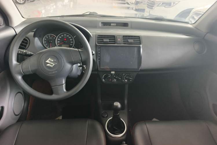 Used Suzuki Swift 2014 1.3L Manual Standard Edition Center Console