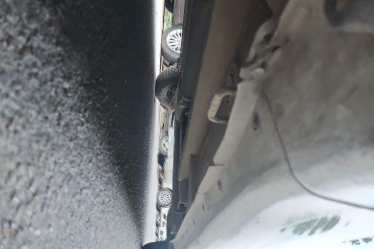 Used Suzuki Swift 2014 1.3L Manual Standard Edition Chassis Front Left