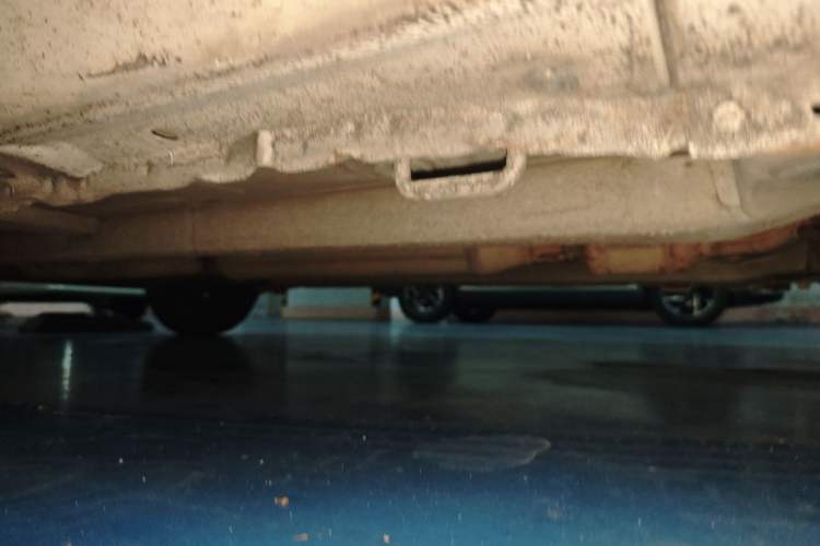 Used Suzuki Swift 2014 1.3L Manual Standard Edition Chassis Front Right