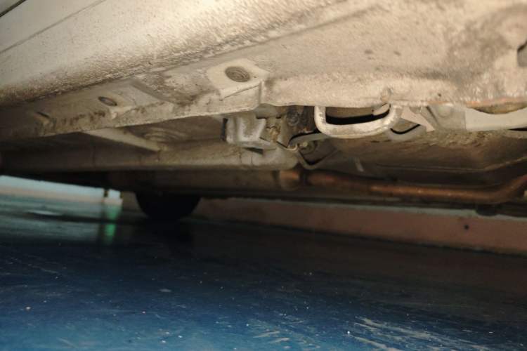 Used Suzuki Swift 2014 1.3L Manual Standard Edition Chassis Rear Left