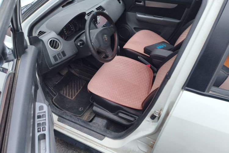 Used Suzuki Swift 2014 1.5L Automatic Fashion Edition Driver Seat