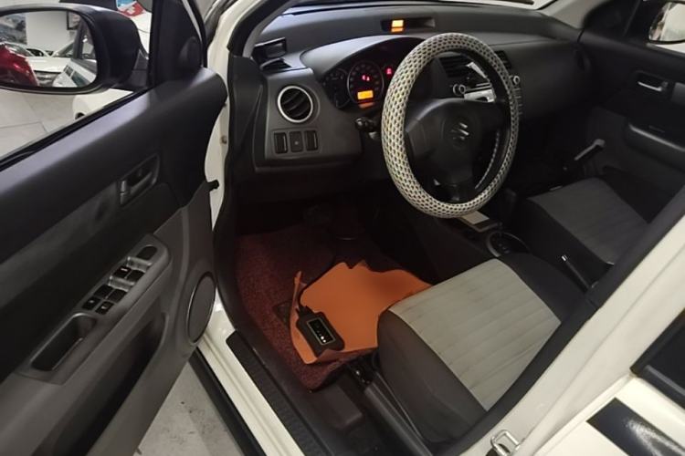 Used Suzuki Swift 2014 1.5L Automatic Fashion Edition Driver Seat