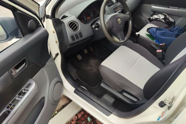 Used Suzuki Swift 2014 1.3L Manual Standard Edition Driver Seat