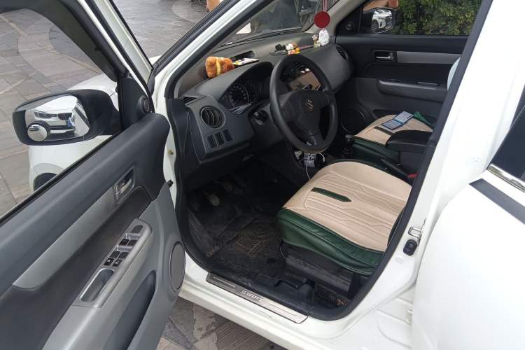 Used Suzuki Swift 2014 1.3L Manual Standard Edition Driver Seat