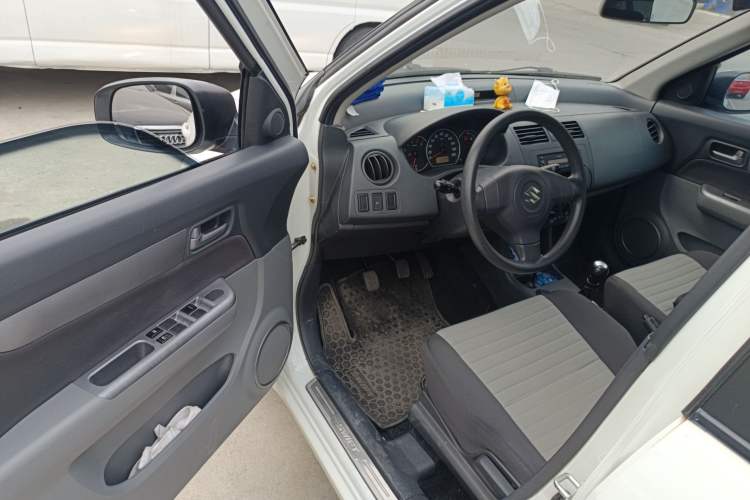 Used Suzuki Swift 2014 1.3L Manual Standard Edition Driver Seat