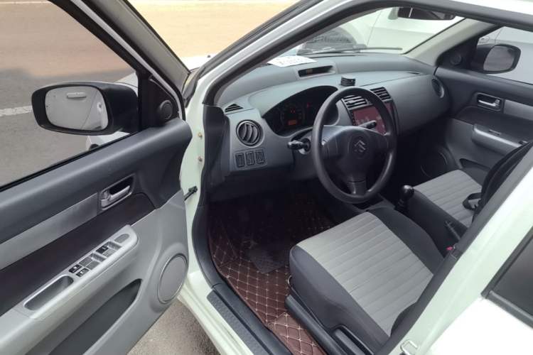 Used Suzuki Swift 2014 1.3L Manual Standard Edition Driver Seat