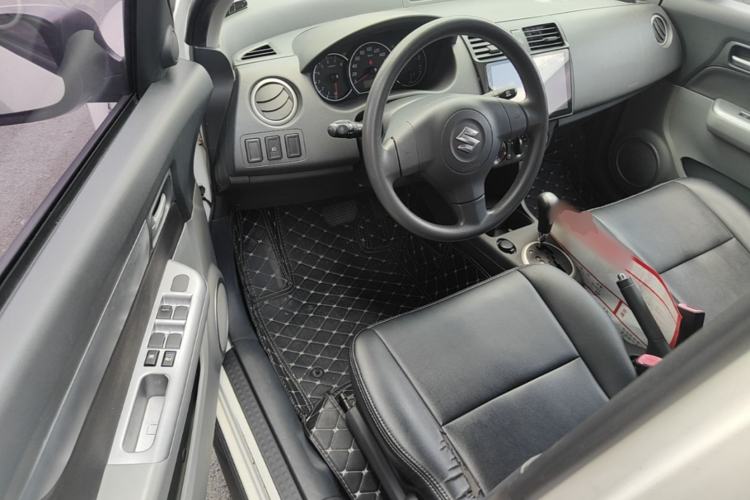 Used Suzuki Swift 2014 1.5L Automatic Fashion Edition Driver Seat