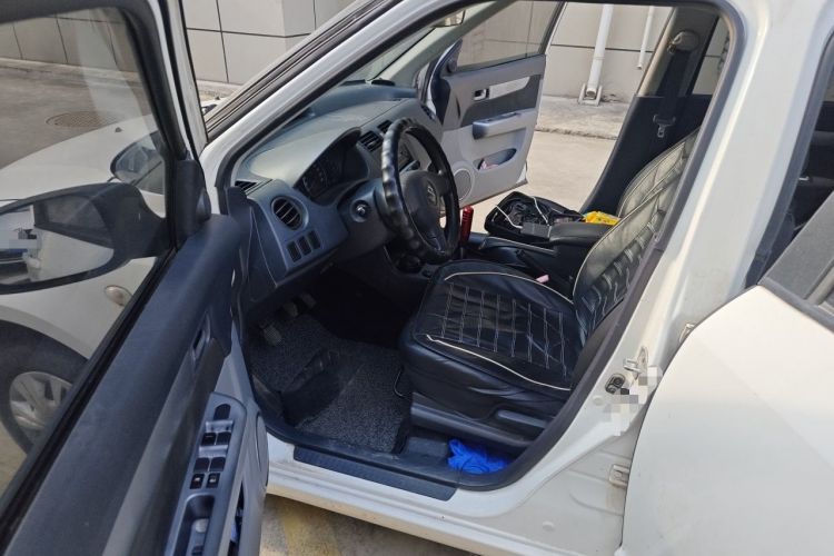Used Suzuki Swift 2014 1.3L Manual Standard Edition Driver Seat
