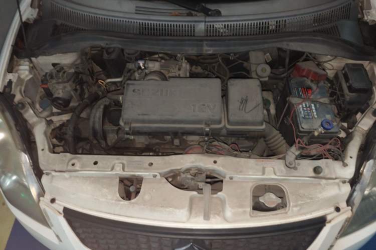 Used Suzuki Swift 2014 1.3L Manual Standard Edition Engine Bay