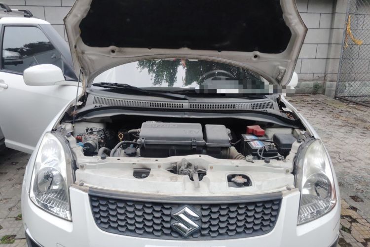 Used Suzuki Swift 2014 1.3L Manual Standard Edition Engine Bay