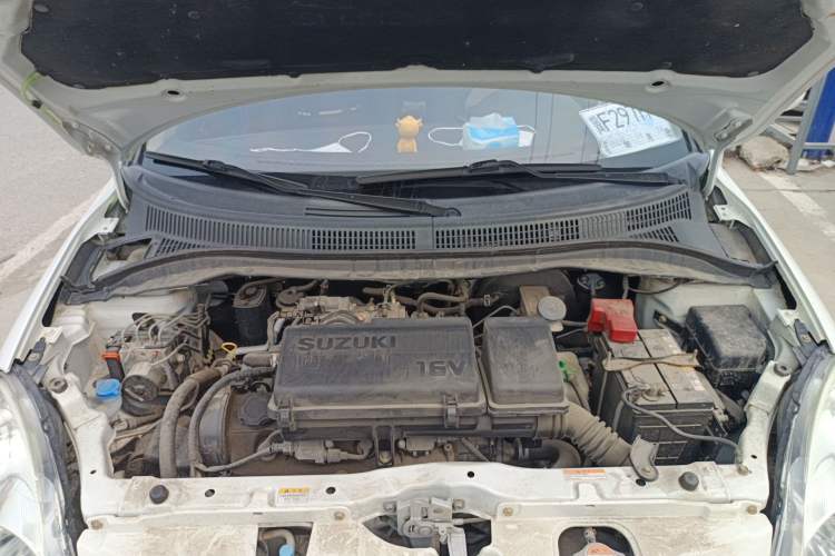 Used Suzuki Swift 2014 1.3L Manual Standard Edition Engine Bay